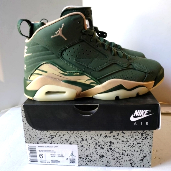 Jordan Shoes - Jordan Jumpman MVP Women's Size 6, Original new with box. Color Galactic Jade |